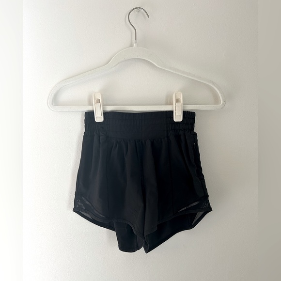 lululemon athletica Pants - Lululemon black hotty hot shorts high rise size:0 4” inch